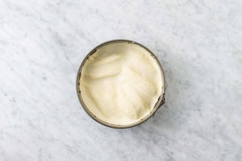 Mettre la main à la pâte