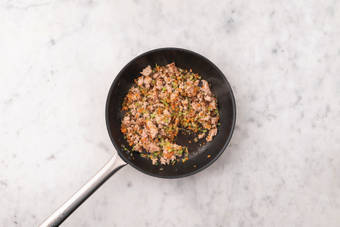 Start the pie filling