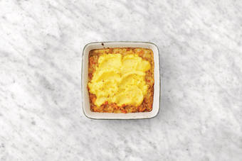 Assemble & bake the pie 