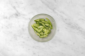 Get prepped & make the zingy Qukes