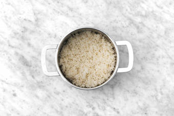 Make the ginger rice