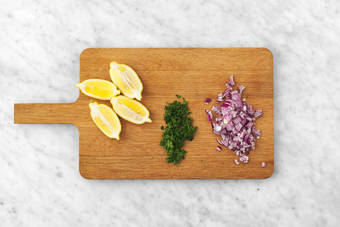 Préparer les aromates