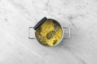 Kartoffelstampf fertigstellen