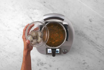 Perlencouscous & Crevetten garen