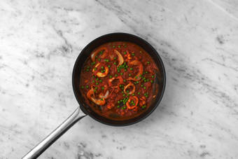 Aggiungere i piselli