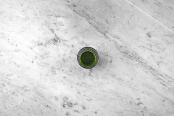 Preparare la salsa chermoula