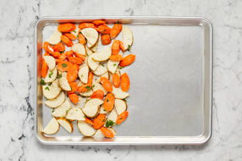 TOSS & ROAST VEGGIES