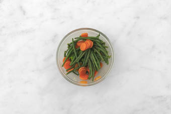 Get prepped & steam the veg