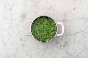 Cuire les haricots verts