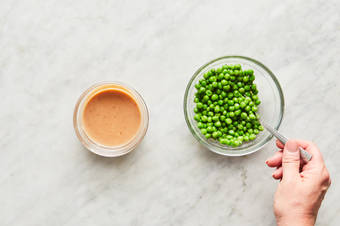 COOK CHERRY SAUCE & PEAS