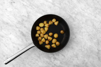 Cuire les pommes de terre