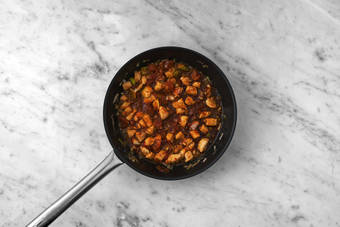 Embrasement dans le wok