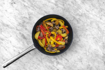 Aggiungere le verdure