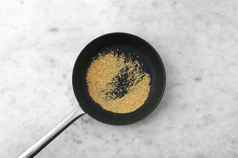 Preparare lo za'atar