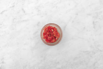 Preparare il pomodoro