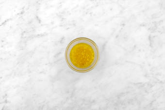 Make dressing and spicy hummus