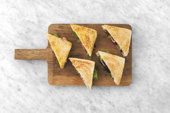 Assemblare il sandwich