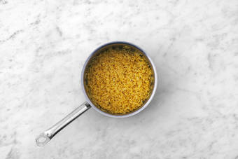 Une touche d'épice pour le riz