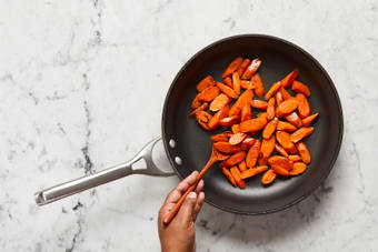 PREP & COOK CARROTS