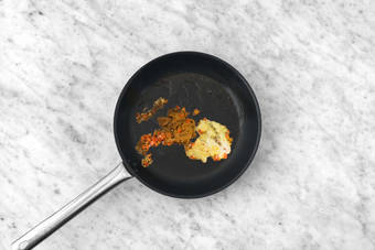 Stek ingefær og hvitløk