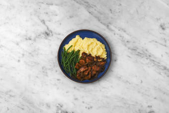 Vollenden & anrichten