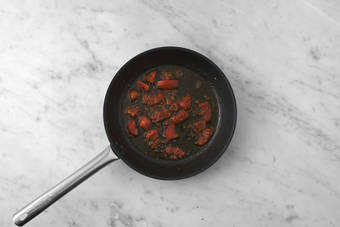 Make your Tomato Salsa