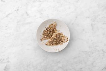 Il branzino 'mandorlato'