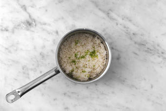 Agrega lima al curry