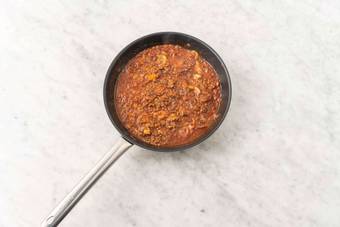 Finish the pie filling