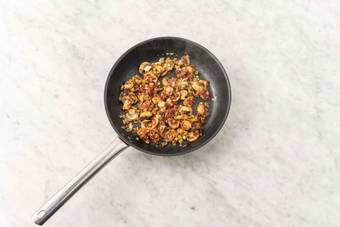 Start the pie filling