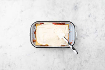 Assembler la lasagne