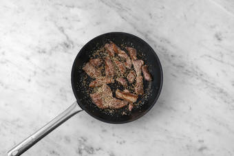 Schweinefilets braten