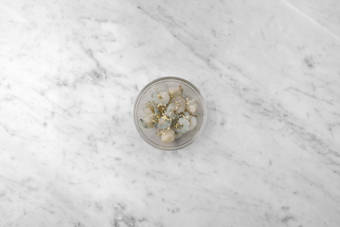 Crevetten marinieren