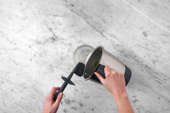 Für das Kräuteröl