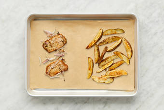 Roast pork with potatoes