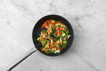 Stek vegokebab och grönsaker