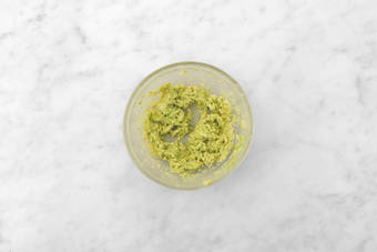 Make the guacamole