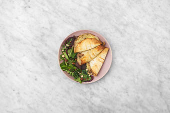 Prepara la ensalada y ¡Directo a la mesa!