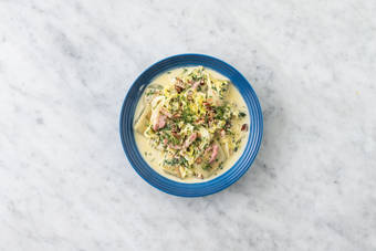 Maultaschen vollenden