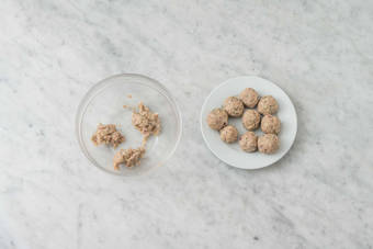 Hacktätschli formen