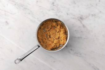 Mash the cheesy potato