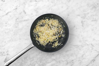 La sauteuse prend le relais