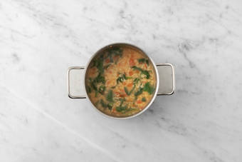 Ajouter les épinards