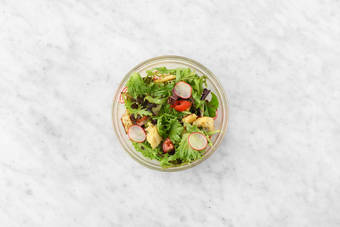 Assemble salad