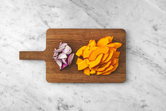 Süßkartoffel schneiden