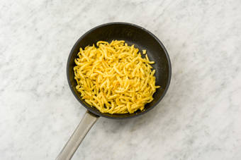 Spätzle anbraten
