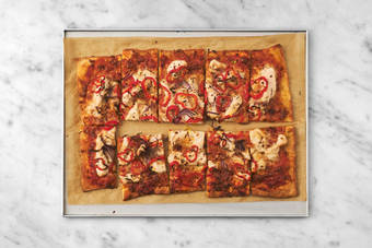 Flammkuchen schneiden