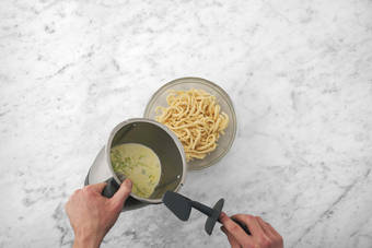 Spätzle fertigstellen