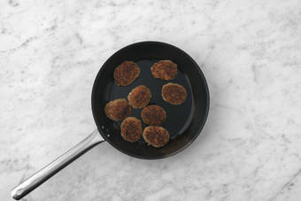 Stek frikadeller