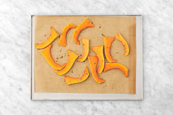 Bake the pumpkin wedges 